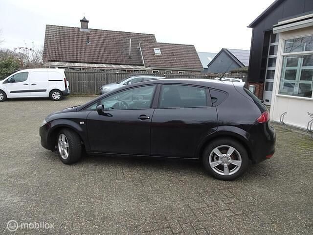 Occasion Seat Leon 102 PK (75 kW) 2007 Zwart Hatchback