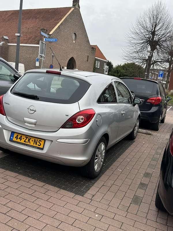 Occasion Opel Corsa Business 90 PK (66 kW) 2008 Grijs Hatchback