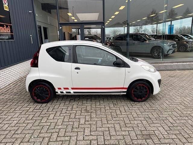 Occasion Peugeot 107 Access 68 PK (50 kW) 2013 Wit Hatchback