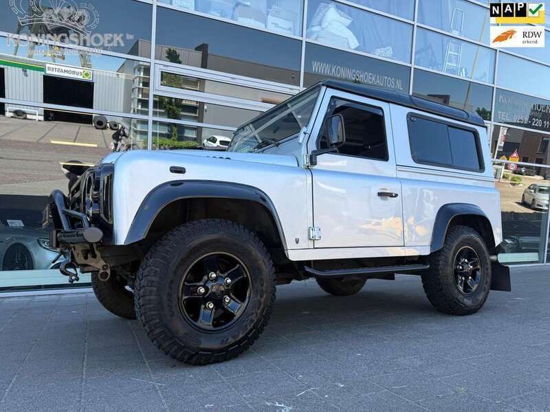 Grijs, metallic lak Gebruikt 2007 Land Rover Defender SUV | € 34.950 - Afbeelding 1/4