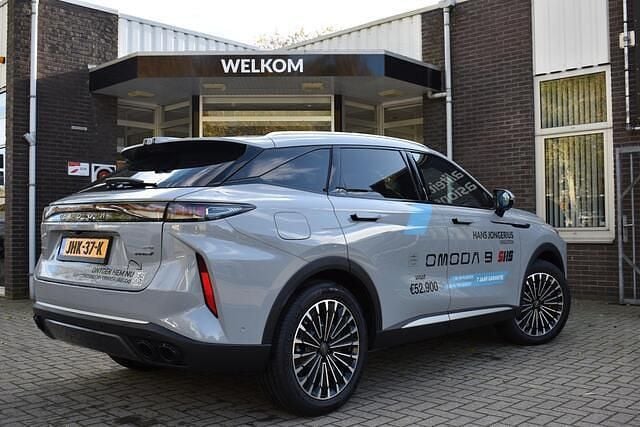 Nieuw Omoda 9 536 PK (394 kW) 2025 Grijs SUV