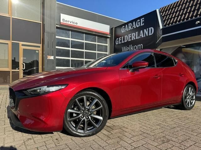 Occasion Mazda 3 122 PK (89 kW) 2020 Rood Hatchback
