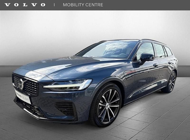 Blauw Gebruikt 2025 Volvo V60 Plus Stationwagen | € 47.950 (Eerlijke prijs) - Afbeelding 1/4