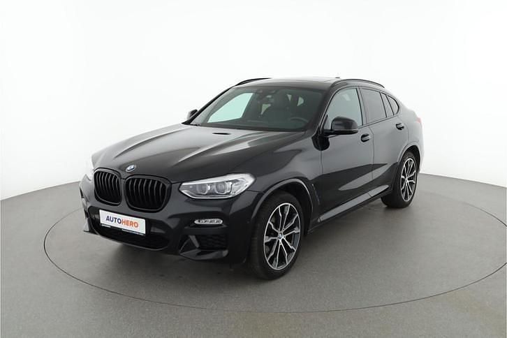 Zwart (metallic) Gebruikt 2020 BMW X4 Executive SUV | € 35.350 (Goede deal) - Afbeelding 1/4
