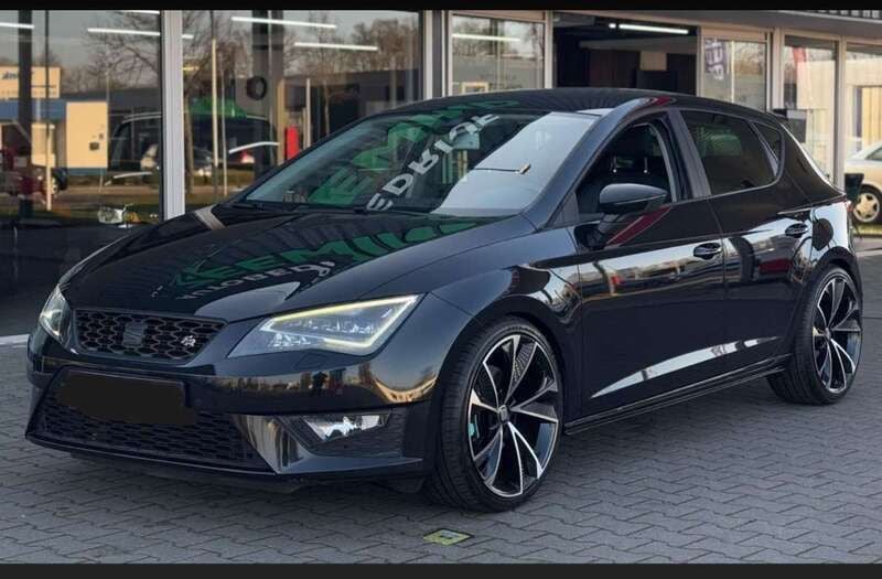 Zwart Gebruikt 2013 Seat Leon FR Stationwagen | € 12.950 (Eerlijke prijs) - Afbeelding 1/4