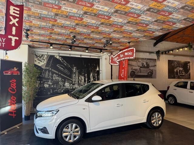 Wit Gebruikt 2022 Dacia Sandero Hatchback | € 13.990 (Super prijs) - Afbeelding 1/4