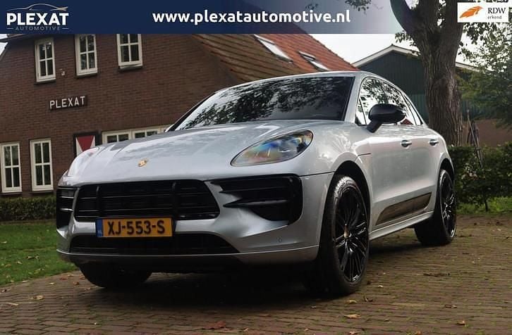 Grijs Occasion 2019 Porsche Macan SUV | € 44.945 (Eerlijke prijs) - Afbeelding 1/4