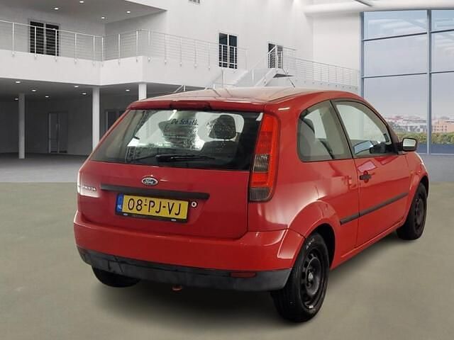 Occasion Ford Fiesta Ambiente 69 PK (50 kW) 2004 Rood Hatchback
