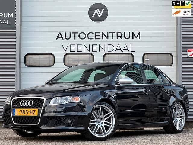 Zwart, metallic lak Gebruikt 2006 Audi RS4 S-Line Sedan | € 19.950 - Afbeelding 1/4