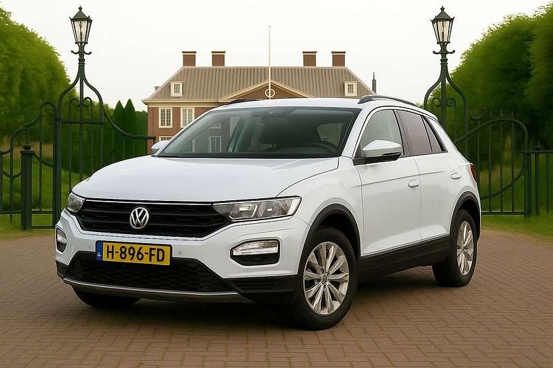 Wit Gebruikt 2019 VW T-Roc Sportline SUV | € 18.900 (Eerlijke prijs) - Afbeelding 1/2