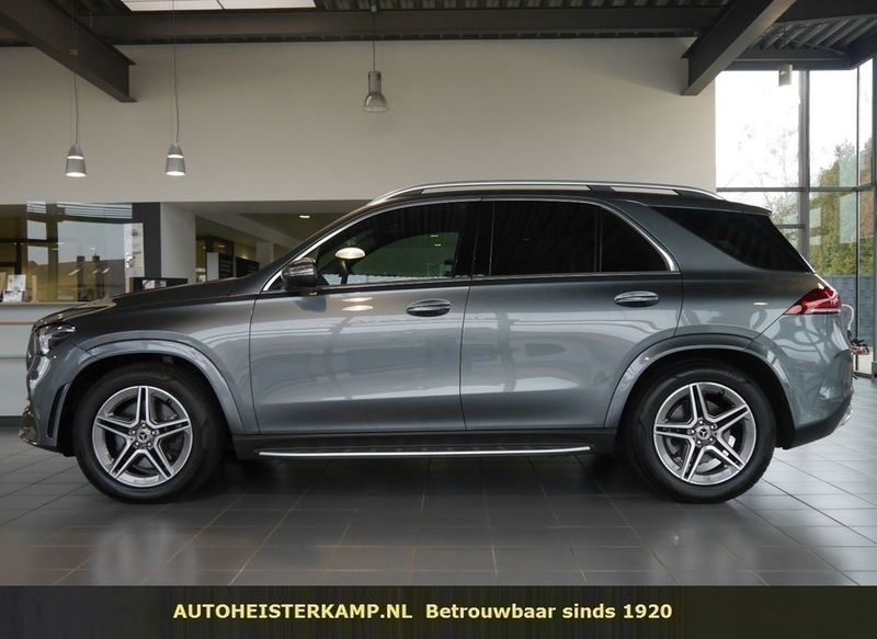 Grijs Gebruikt 2021 Mercedes GLE580 AMG SUV | € 124.950 - Afbeelding 1/4