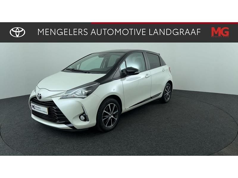 Wit Gebruikt 2019 Toyota Yaris Hatchback | € 11.950 (Eerlijke prijs) - Afbeelding 1/4