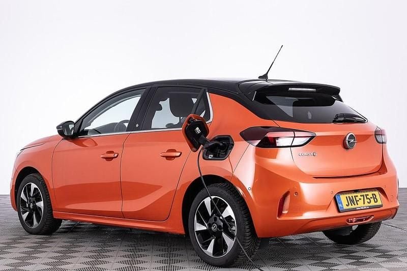 Occasion Opel Corsa-e Elegance 100 kW (136 PK) 2023 Oranje Hatchback
