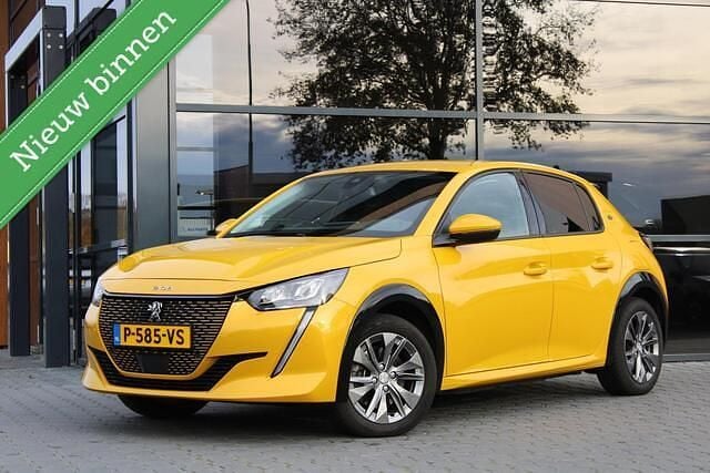 Geel Gebruikt 2021 Peugeot e-208 Allure Hatchback | € 12.450 (Goede deal) - Afbeelding 1/4
