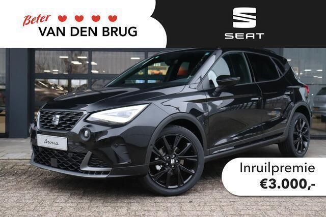 Zwart, metallic lak Nieuw 2025 Seat Arona Black Edition SUV | € 32.750 - Afbeelding 1/4