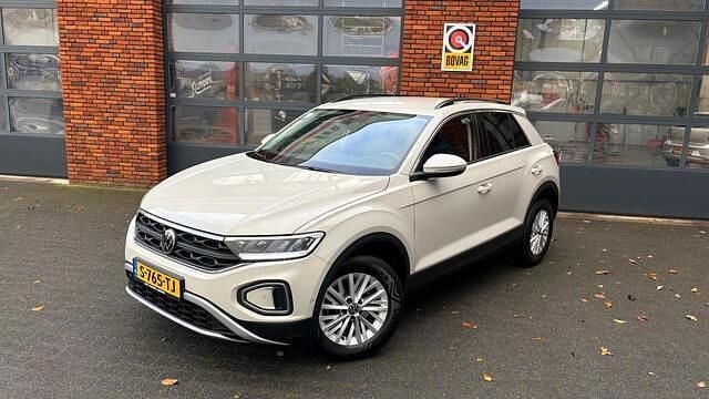 Grijs Gebruikt 2023 VW T-Roc Business SUV | € 20.950 (Goede deal) - Afbeelding 1/4