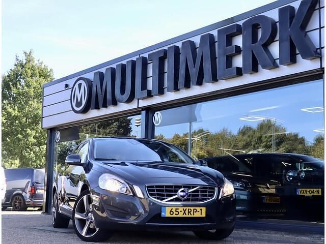 Grijs Occasion 2012 Volvo V60 Stationwagen | € 9.885 (Duur) - Afbeelding 1/4