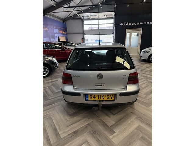 Occasion VW Golf IV Trendline 105 PK (77 kW) 2001 Grijs (metallic) Hatchback
