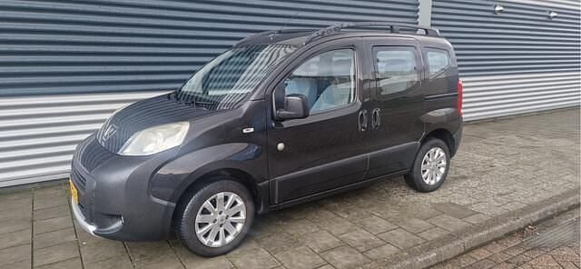 Occasion Peugeot Bipper Outdoor 74 PK (54 kW) 2011 Grijs MPV