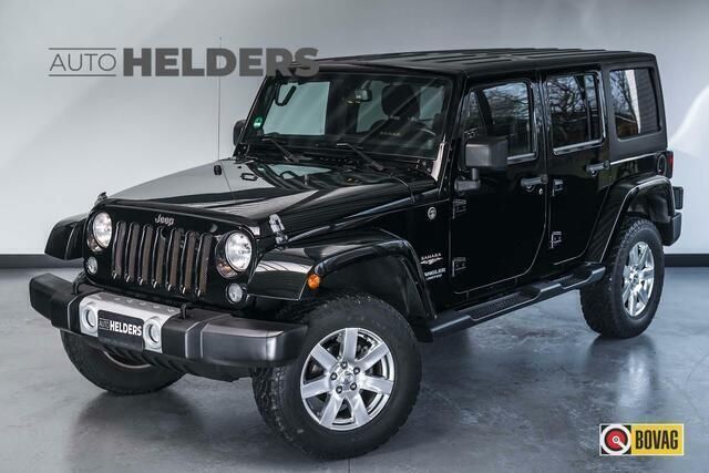 Zwart Gebruikt 2013 Jeep Wrangler Unlimited Sahara SUV | € 36.950 (Eerlijke prijs) - Afbeelding 1/4