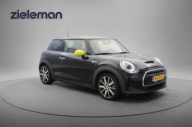 Occasion Mini Cooper Business 135 kW (184 PK) 2021 Blauw Hatchback