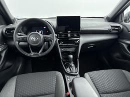 Nieuw Toyota Yaris Comfort 116 PK (85 kW) 2025 Wit SUV