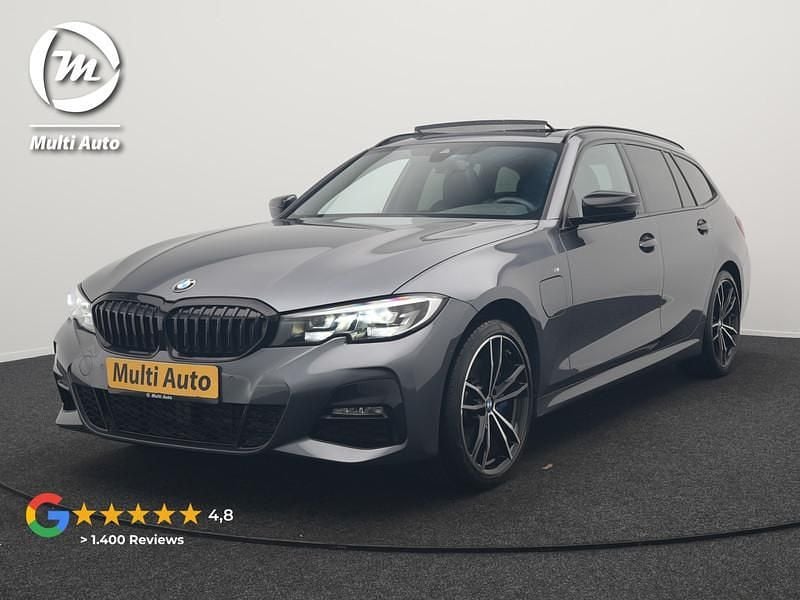 Grijs Gebruikt 2021 BMW 330e M Sport Stationwagen | € 34.430 (Eerlijke prijs) - Afbeelding 1/3