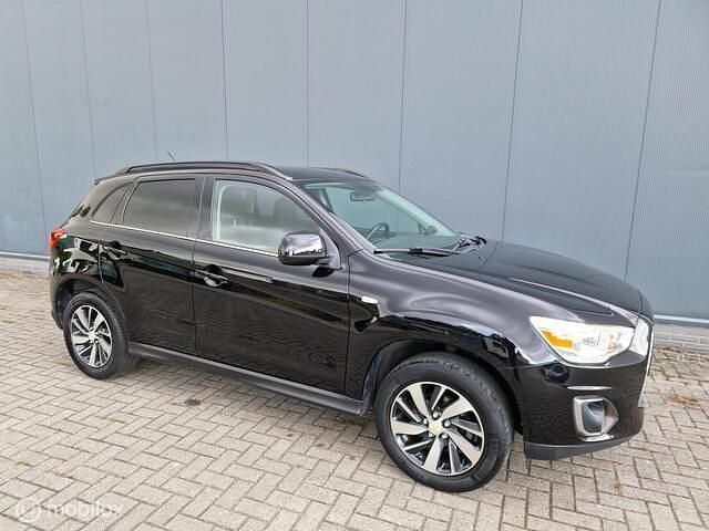 Occasion Mitsubishi ASX Invite+ 117 PK (86 kW) 2014 Zwart SUV