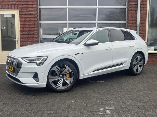 Wit Gebruikt 2019 Audi e-tron Premium SUV | € 28.400 (Eerlijke prijs) - Afbeelding 1/4