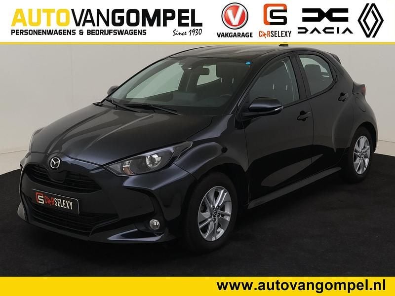 Zwart Gebruikt 2025 Mazda 2 Center-Line Hatchback | € 22.945 (Eerlijke prijs) - Afbeelding 1/4