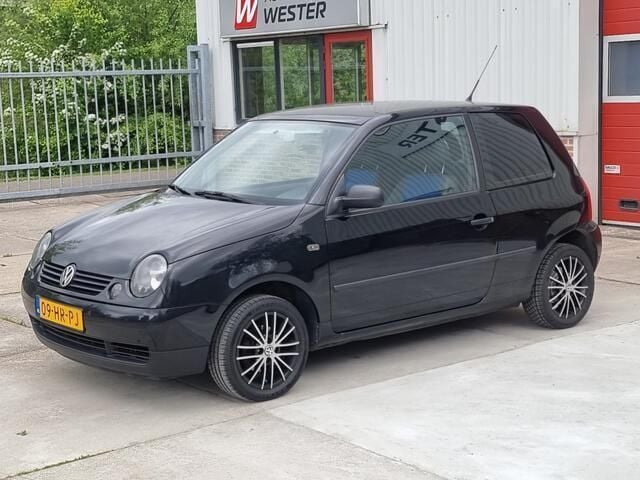 Zwart Gebruikt 2001 VW Lupo Comfortline Hatchback | € 2.250 (Duur) - Afbeelding 1/4
