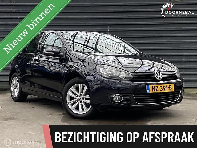 Zwart Gebruikt 2012 VW Golf VII Highline Hatchback | € 7.240 (Goede deal) - Afbeelding 1/4