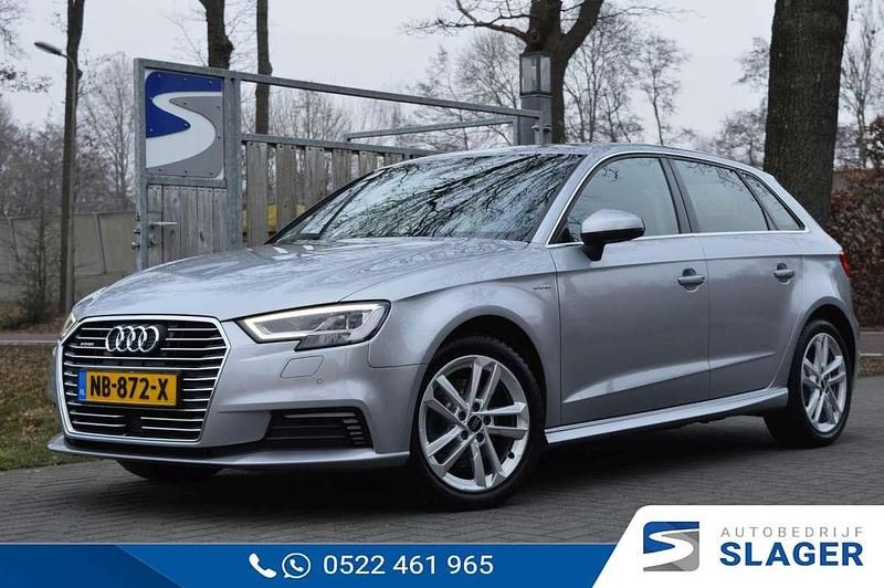 Grijs Occasion 2016 Audi A3 Sportback e-tron Premium Hatchback | € 14.950 (Eerlijke prijs) - Afbeelding 1/4