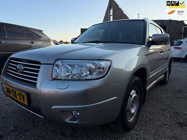 Grijs Gebruikt 2006 Subaru Forester SUV | € 6.950 (Goede deal) - Afbeelding 1/4