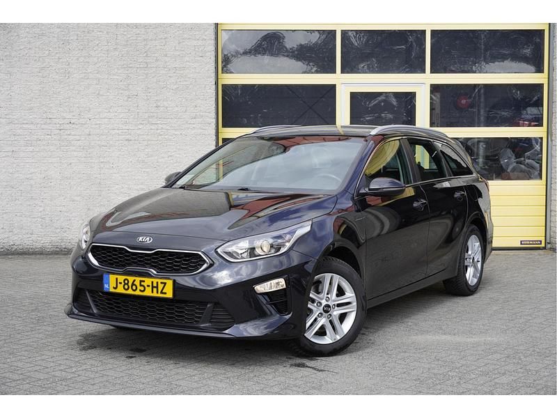 Zwart Gebruikt 2020 Kia Ceed Stationwagen | € 12.450 (Goede deal) - Afbeelding 1/4