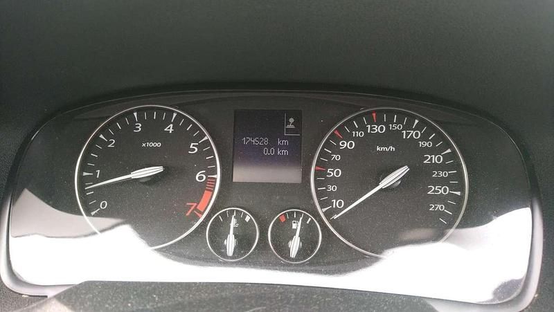 Rood Gebruikt 2008 Renault Laguna III Expression Stationwagen | € 4.750 (Duur) - Afbeelding 1/4