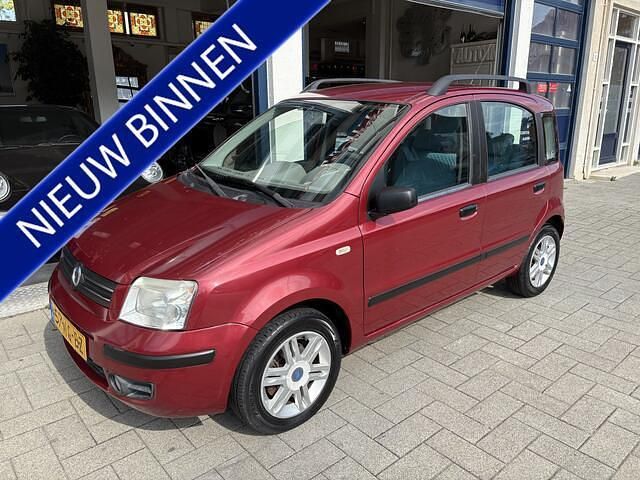 Rood Gebruikt 2003 Fiat Panda Hatchback | € 1.499 (Eerlijke prijs) - Afbeelding 1/4