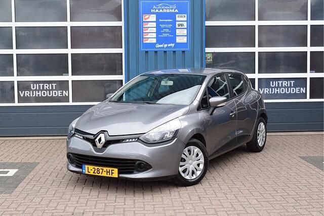 Grijs Gebruikt 2014 Renault Clio IV Hatchback | € 6.999 (Eerlijke prijs) - Afbeelding 1/4