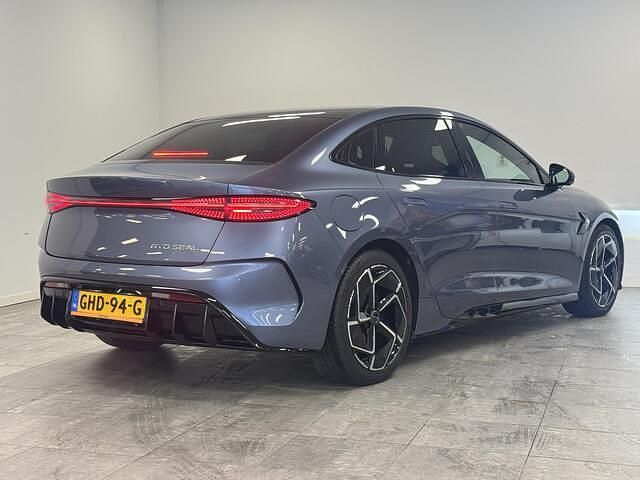 Occasion BYD Seal Design 230 kW (313 PK) 2024 Grijs Sedan