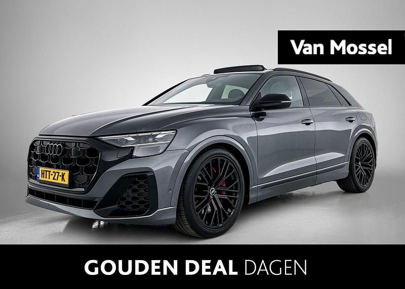 Grijs Gebruikt 2024 Audi Q8 Competition SUV | € 97.400 (Eerlijke prijs) - Afbeelding 1/4
