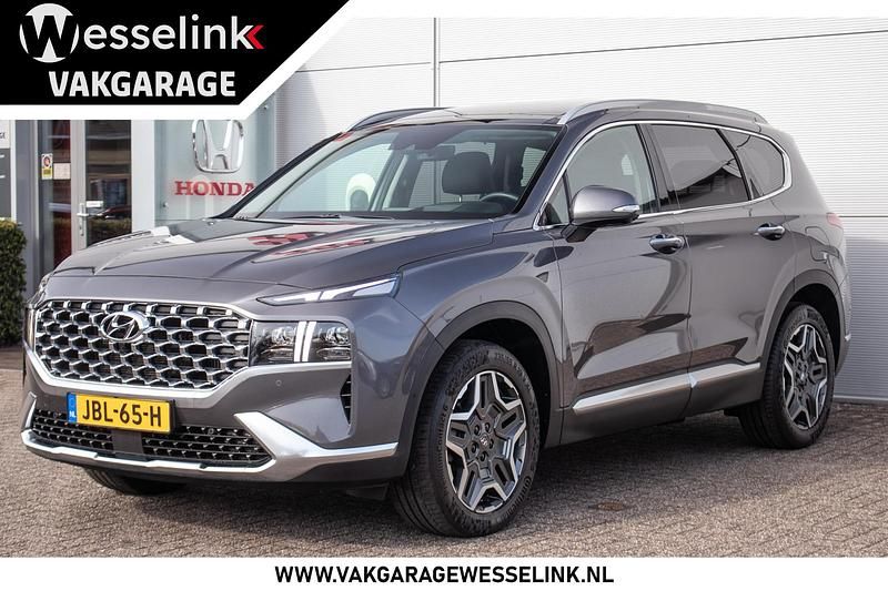 Grijs Occasion 2022 Hyundai Santa Fe Premium SUV | € 37.950 (Eerlijke prijs) - Afbeelding 1/4
