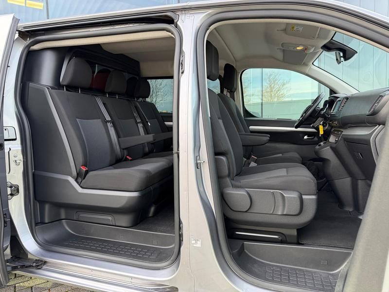 Occasion Toyota Proace BlackLine 122 PK (89 kW) 2021 Grijs MPV