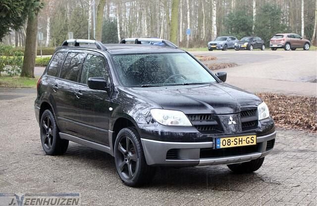 Occasion Mitsubishi Outlander Invite+ 136 PK (100 kW) 2006 Zwart SUV