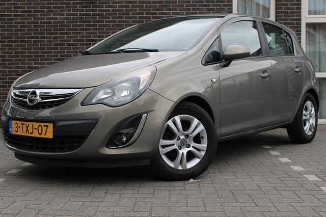 Bruin Gebruikt 2014 Opel Corsa Business Hatchback | € 6.450 (Iets duurder) - Afbeelding 1/4