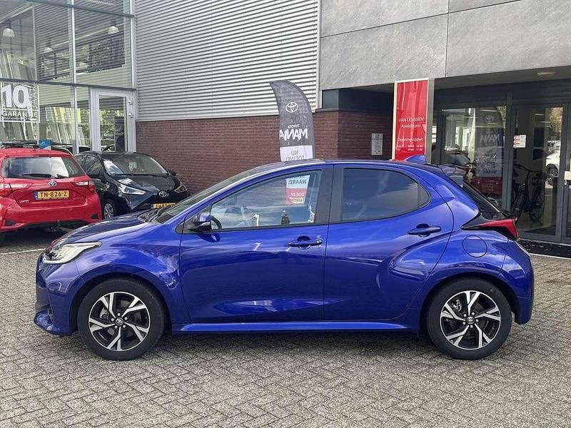 Occasion Toyota Yaris Hybrid Edition 116 PK (85 kW) 2024 Blauw Hatchback