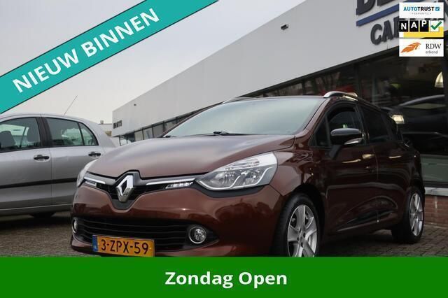 Bruin, metallic lak Gebruikt 2015 Renault Clio GrandTour Night&Day Stationwagen | € 6.450 (Goede deal) - Afbeelding 1/4