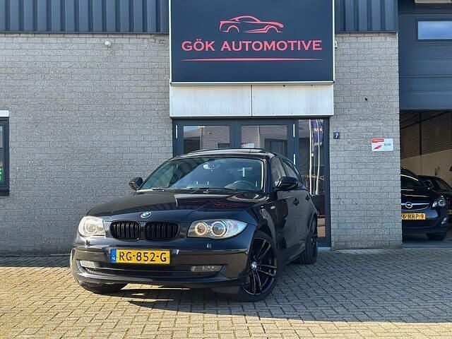 Occasion BMW 116 Efficient Dynamics 122 PK (89 kW) 2010 Zwart (metallic) Hatchback