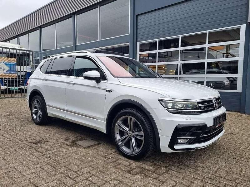 Occasion VW Tiguan Allspace R-line 180 PK (132 kW) 2018 Wit (parellak) SUV