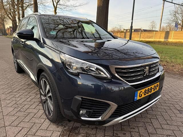 Blauw Occasion 2019 Peugeot 5008 Premium SUV | € 9.995 (Goede deal) - Afbeelding 1/4