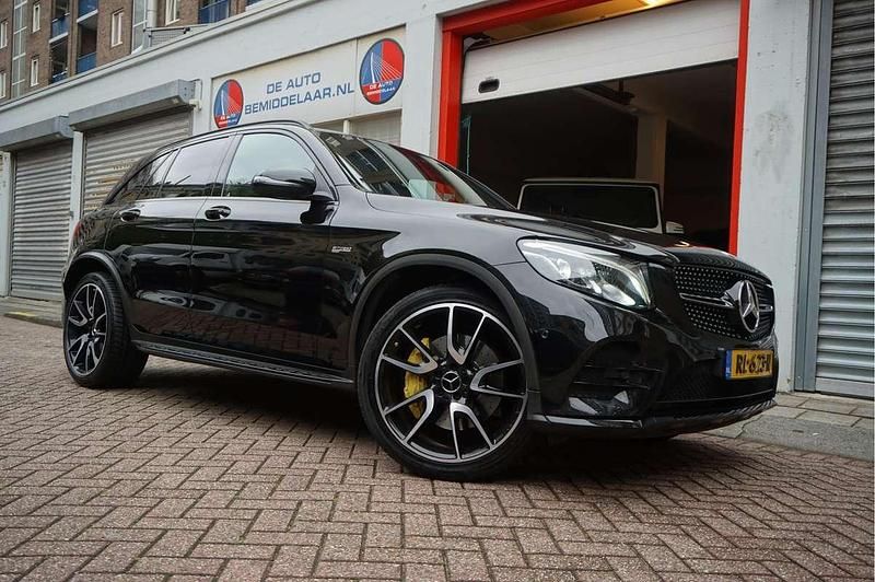 Occasion Mercedes GLC43 AMG AMG 369 PK (271 kW) 2018 Zwart SUV